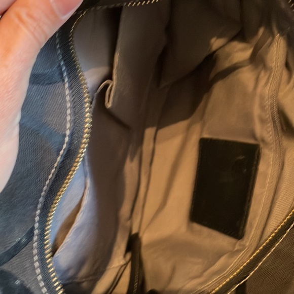 Coach Carly Signature shoulder bag - Picture 10 of 11